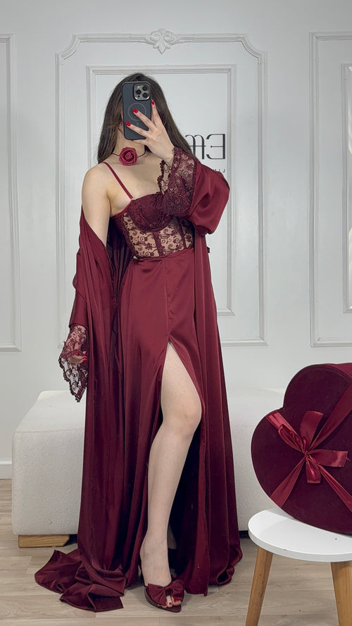 Déshabiller bordeaux